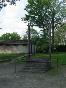 auschwitz - de galg waar Höss aan werd opgehangen